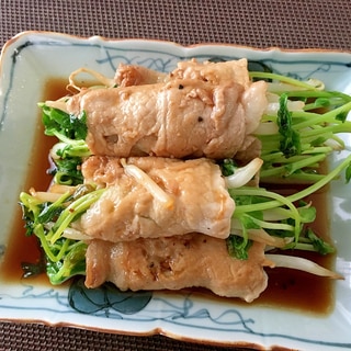 簡単夕食！豆苗ともやしの肉巻き炒め★照り焼きソース